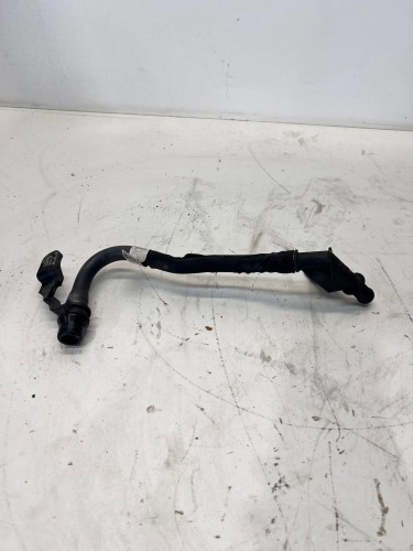 RURA PRZEWÓD WĄŻ WODY AUDI A4 B9 A5 8W 2.0 TDI 8W0145670E