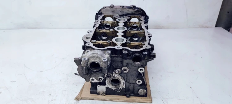 GŁOWICA LEWA AUDI A4 B7 A6 C6 3.2 FSI 06E103373E