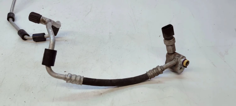 WĄŻ PRZEWÓD KLIMATYZACJI AUDI A3 8P VOLKSWAGEN SEAT SKODA 1K0820741G