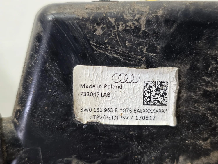 ZBIORNIK POMPA PŁYNU ADBLUE AUDI A4 B9 A5 8W 8W0131878AP 8W0131963B