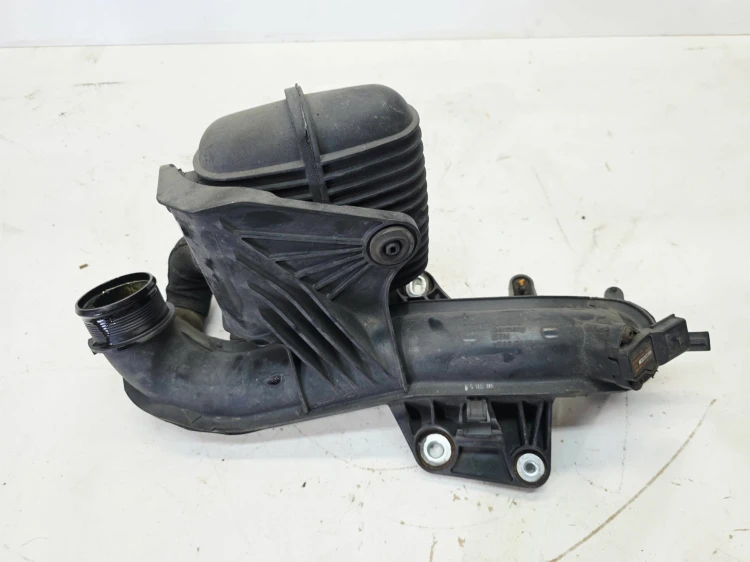 RURA PRZEWÓD INTERCOOLERA AUDI A4 B8 A5 8T Q5 8R 2.0 TFSI 8K0145673T