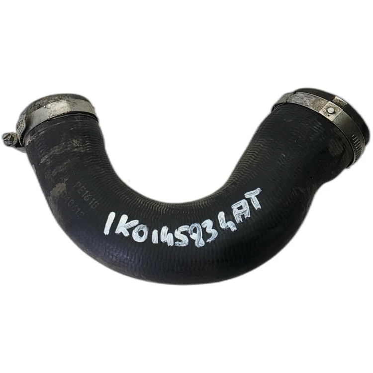 RURA WĄŻ INTERCOOLERA AUDI VOLKSWAGEN SKODA SKODA 1.6 TDI 1K0145834AT