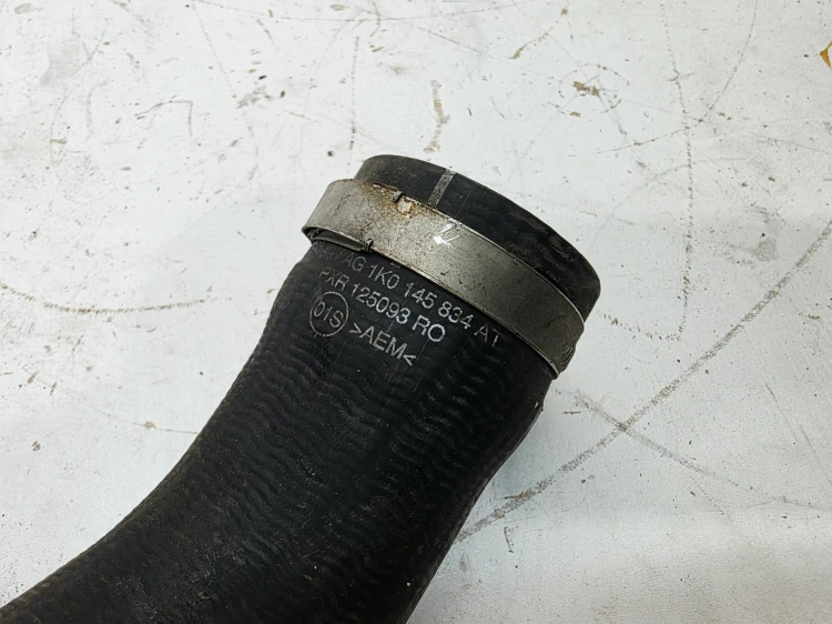 RURA WĄŻ INTERCOOLERA AUDI VOLKSWAGEN SKODA SKODA 1.6 TDI 1K0145834AT