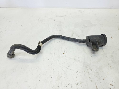 PRZEWÓD FILTRA WĘGLOWEGO AUDI A5 8W SPORTBACK 8W6133366E