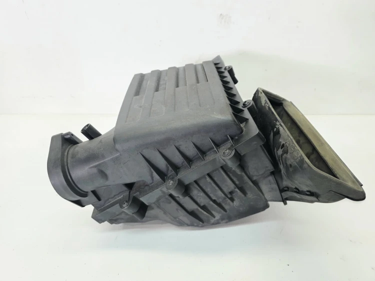 OBUDOWA FILTRA POWIETRZA AUDI A3 8V VOLKSWAGEN SEAT SKODA 1.6TDI 5Q0129607N
