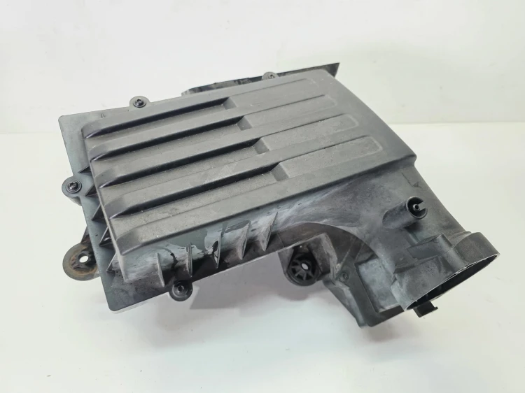 OBUDOWA FILTRA POWIETRZA AUDI A3 8V VOLKSWAGEN SEAT SKODA 1.6TDI 5Q0129607N