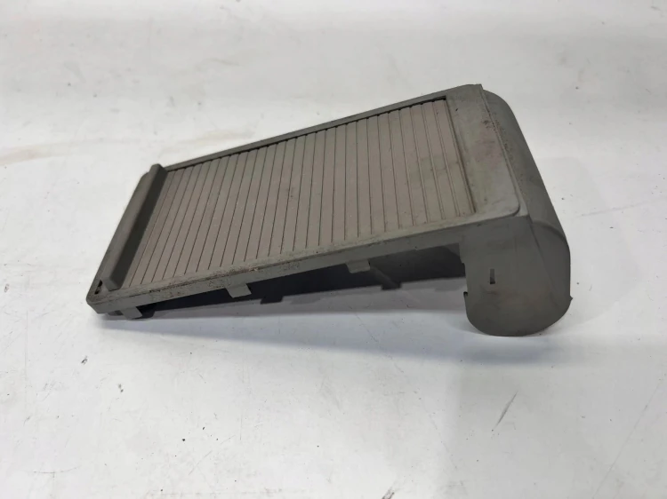 ŻALUZJA TUNELU AUDI A3 8P LIFT 8P0863269