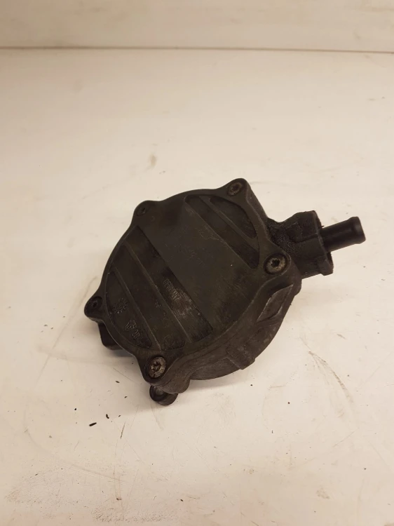 POMPA VACUM AUDI A4 A6 VW SEAT SKODA 06E145100M