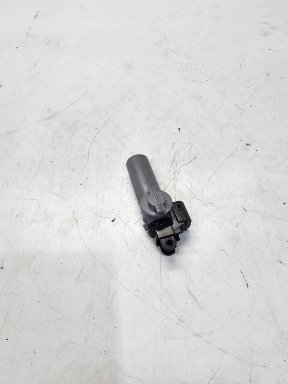 SIŁOWNIK SCHOWKA AUDI A6 C6 A4 B8 A5 Q5 A3 8P A1 8X 4F2880324