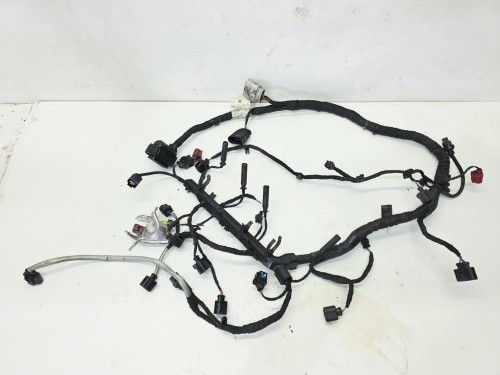 WIĄZKA INSTALACJA SILNIKA AUDI VOLKSWAGEN SEAT SKODA 1.6 TDI 04L972627R
