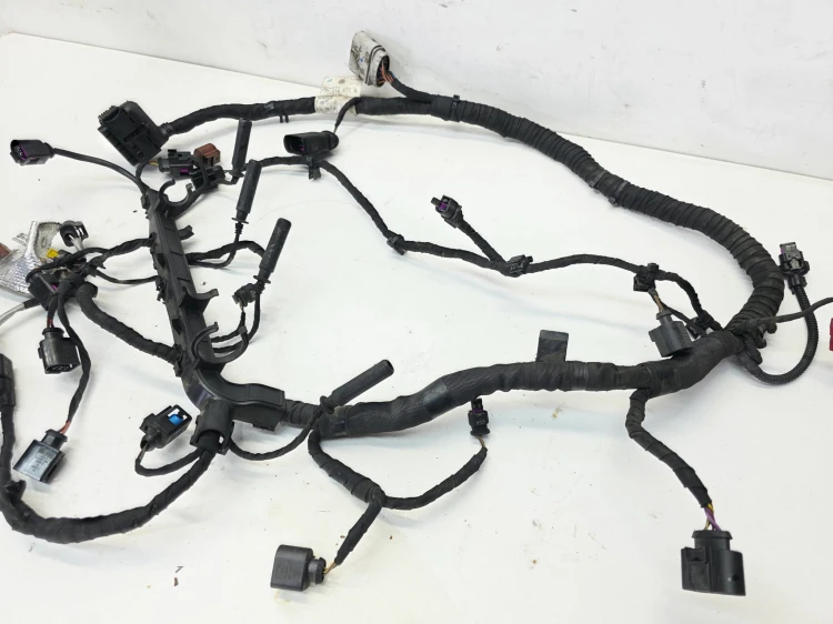 WIĄZKA INSTALACJA SILNIKA AUDI VOLKSWAGEN SEAT SKODA 1.6 TDI 04L972627R
