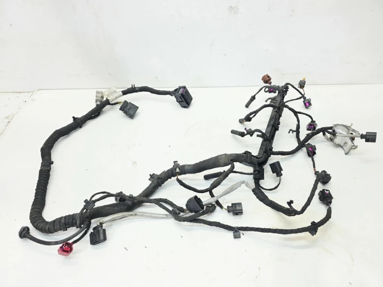 WIĄZKA INSTALACJA SILNIKA AUDI VOLKSWAGEN SEAT SKODA 1.6 TDI 04L972627R