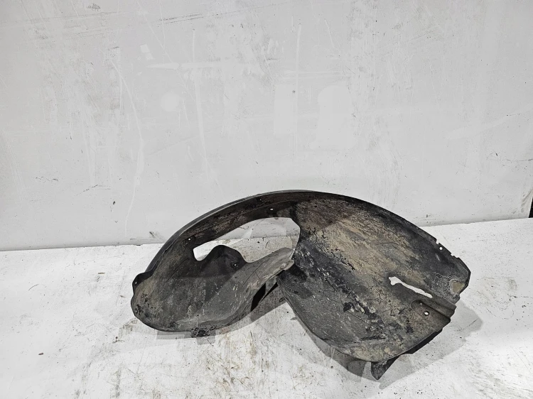 NADKOLE LEWY PRZÓD AUDI A3 8P 8P0821171C