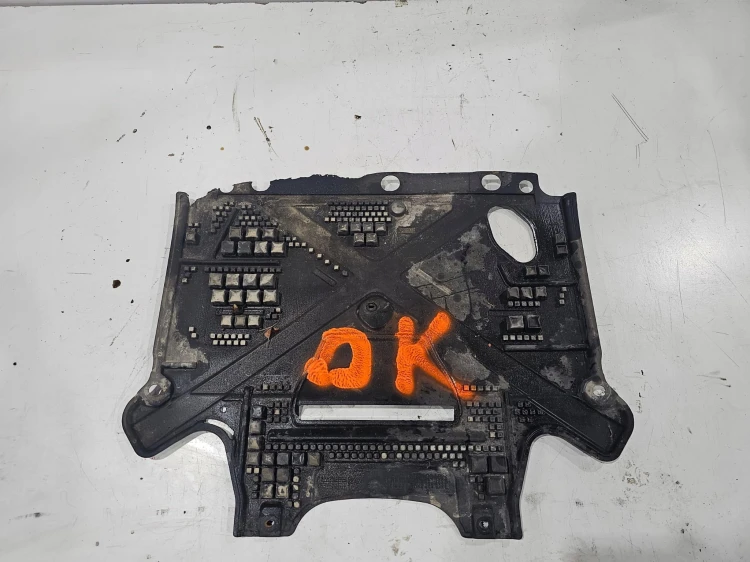 OSŁONA PŁYTA POD SKRZYNIE AUDI A4 B8 A5 8K2863822L
