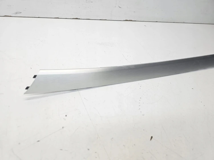 DEKOR DRZWI LEWY PRZÓD AUDI A5 8T 8T0867409 SZCZOKOWANE ALUMINIUM