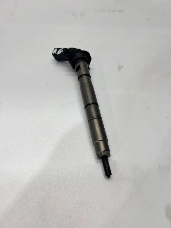WTRYSK WTRYSKIWACZ AUDI A4 B8 A5 8T Q5 8R 2.7 3.0 TDI 057130277AG