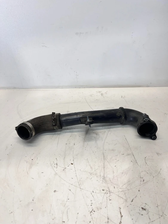 RURA WĄŻ INTERCOOLERA AUDI A3 8V VW 2.0 TDI 04L145770N