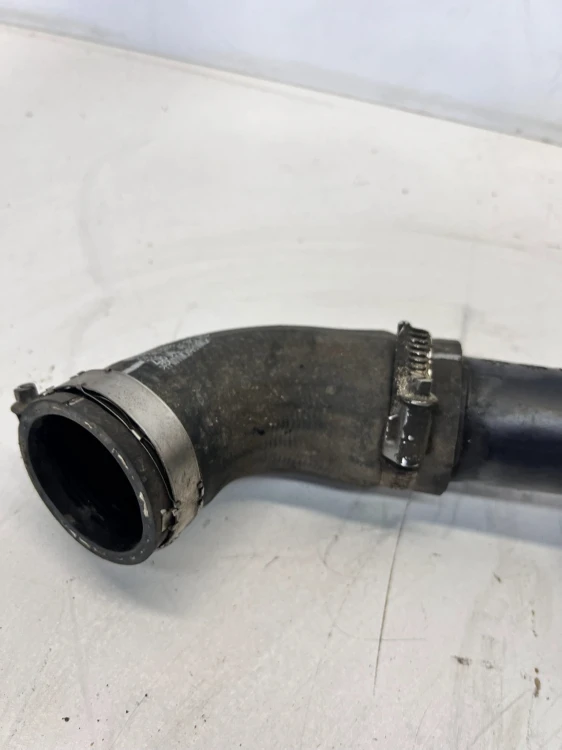 RURA WĄŻ INTERCOOLERA AUDI A3 8V VW 2.0 TDI 04L145770N
