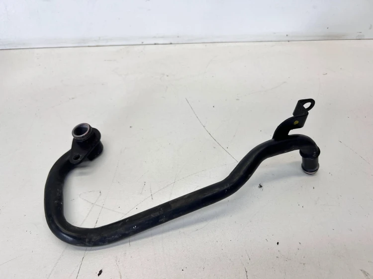 RURA PRZEWÓD WODY AUDI VW SEAT 2.0 TDI 04L121065AK