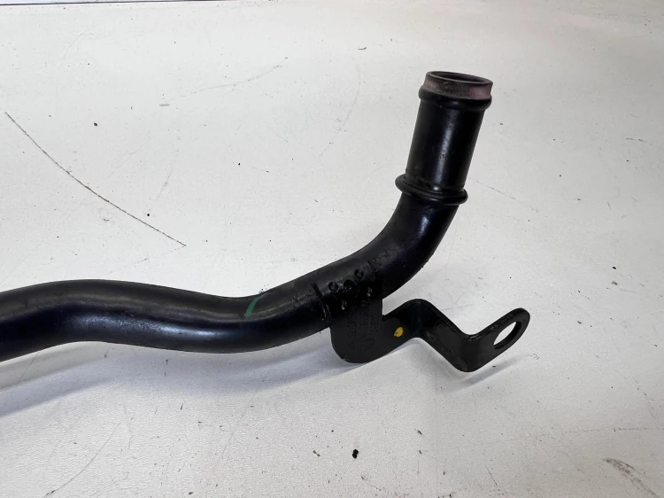 RURA PRZEWÓD WODY AUDI VW SEAT 2.0 TDI 04L121065AK