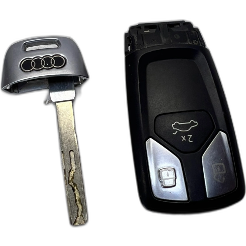 KLUCZYK PILOT KEYLESS PANIC AUDI Q5 FY A4 B9 A5 8W Q7 4M 4M0959754AT 1/26