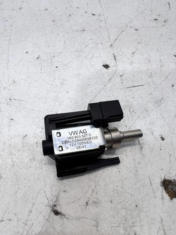 BLOKADA KIEROWNICY RYGIEL AUDI A3 8P VW SKODA SEAT 1K0953527C