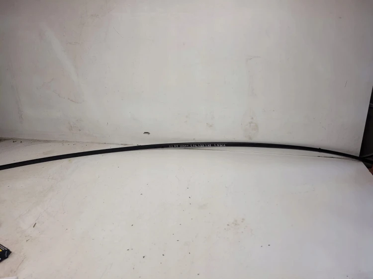 LISTWA MAT LEWA KAROSERYJNA AUDI A4 B8 8K5853703