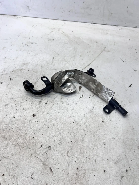 RURKA PRZEWÓD WĄŻ WODY AUDI A4 B9 A5 Q5 FY 2.0 TFSI 06L121085AF