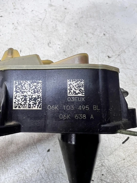 ODMA SEPARATOR OLEJU AUDI A4 B9 A5 Q5 FY 2.0 TFSI 06K103495BL