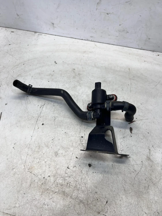 PRZEWÓD WĄŻ WODY AUDI A4 B9 A5 8W 2.0 TFSI 8W1819373C 4H0121671D 8W1819372A