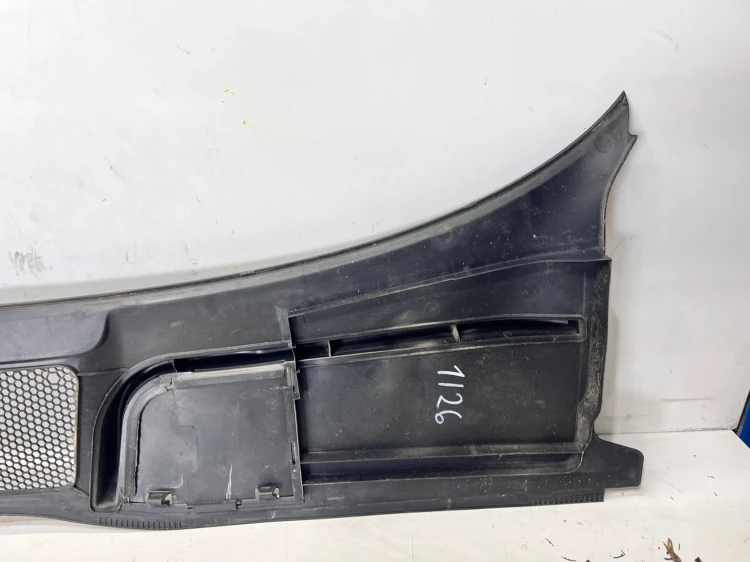 PODSZYBIE PLASTIKOWE AUDI A4 B9 8W1819403 1/26