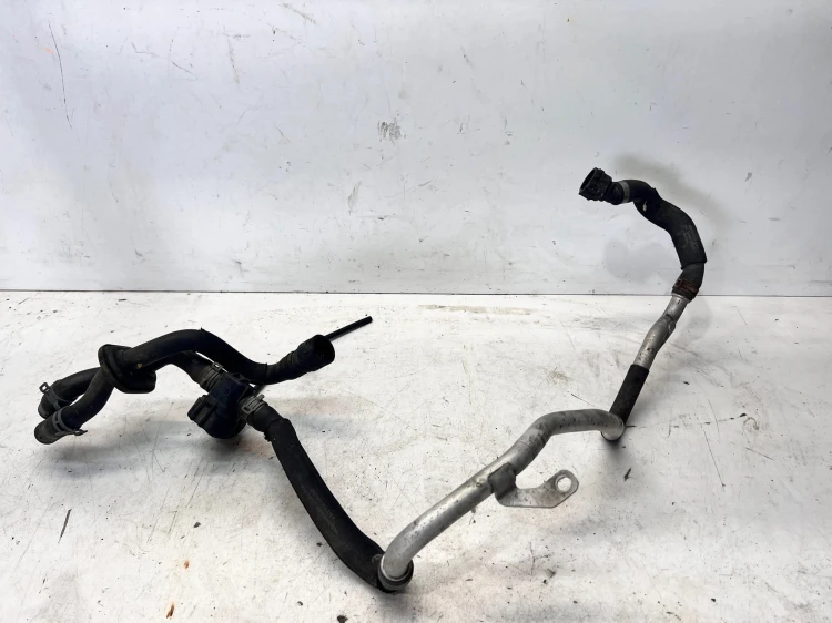 PRZEWÓD WODY AUDI A4 B8 A5 8K0819377J 8K1819376F 8K0819374D 8K1819350AQ