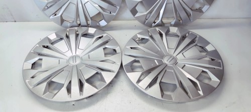 KOŁPAK KOŁPAKI ORYGINALNE AUDI Q3 8U KOMPLET 83A601147 R17