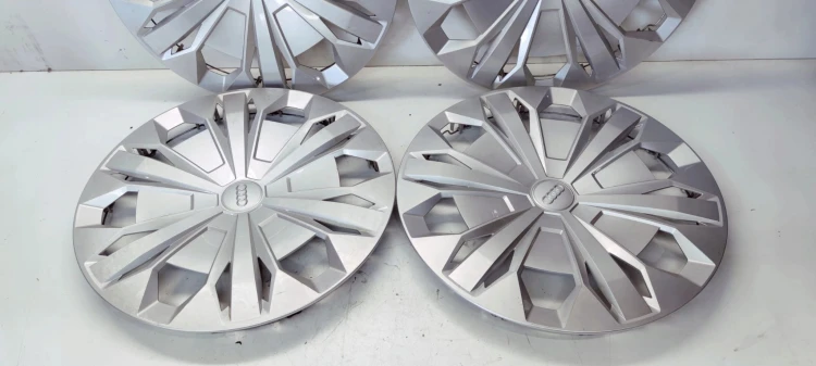 KOŁPAK KOŁPAKI ORYGINALNE AUDI Q3 8U KOMPLET 83A601147 R17