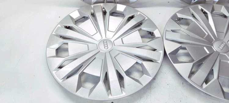 KOŁPAK KOŁPAKI ORYGINALNE AUDI Q3 8U KOMPLET 83A601147 R17
