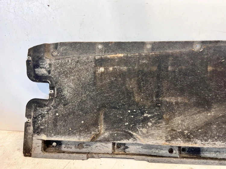 OSŁONA PŁYTA PODWOZIA PRAWA AUDI A6 C8 4K0825208 106/26