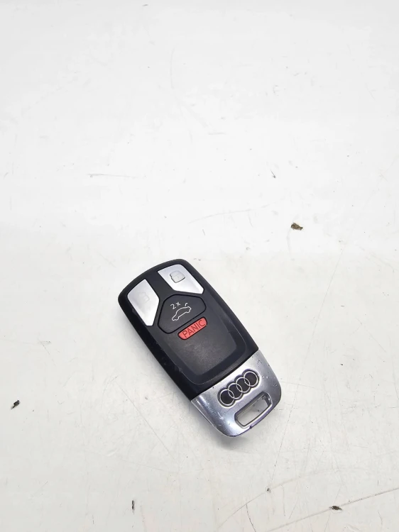 KLUCZYK PILOT KEYLESS AUDI Q5 FY A4 B9 A5 8W Q7 4M 4M0959754BA USA PANIC