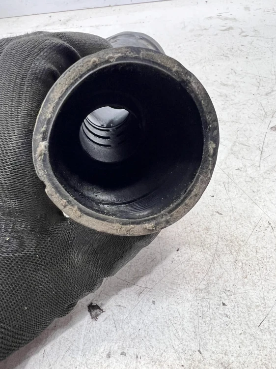 KRÓCIEC DOLOT TURBINY AUDI VW SEAT 03L131111G 5N0145828E