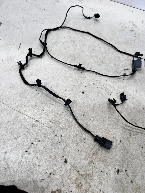 WIĄZKA PDC CZUJNIKÓW PRZÓD AUDI A4 B8 8K0971095
