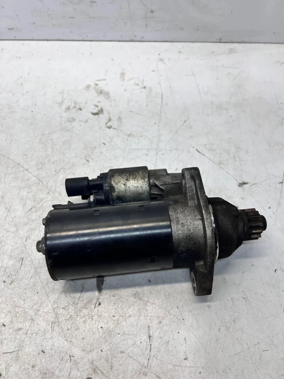 ROZRUSZNIK AUDI A1 8X SEAT SKODA 02M911024C 13/26