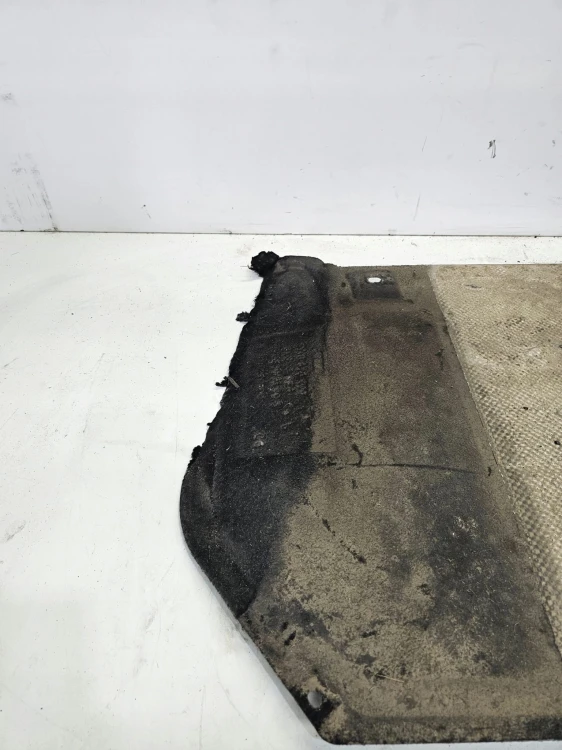 OSŁONA PODWOZIA PRZÓD AUDI A4 B9 8W0825209A
