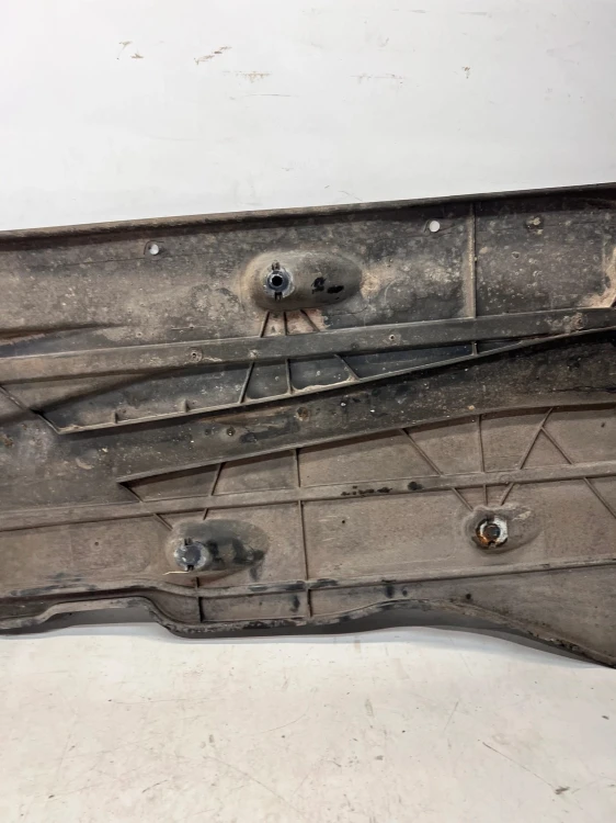 OSŁONA PŁYTA PODWOZIA PRAWA AUDI A3 8V 5Q0825202L 103/26