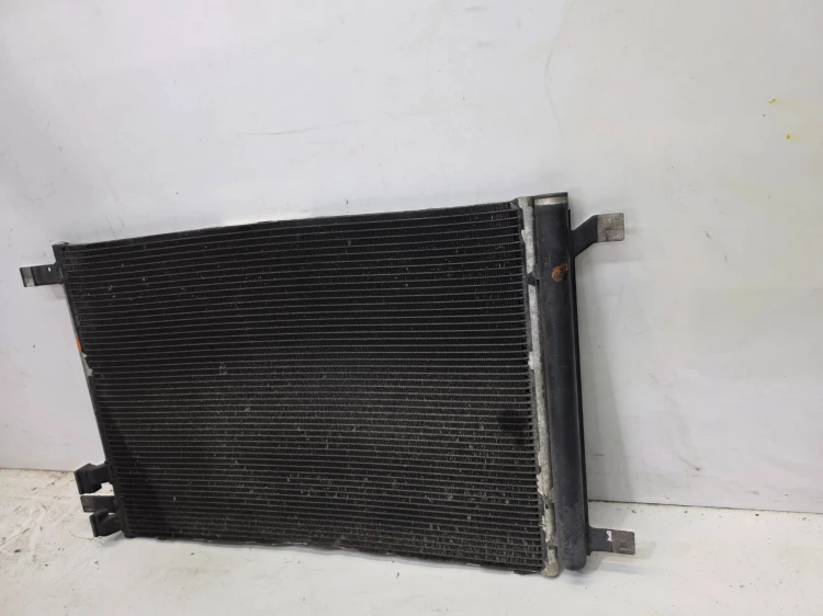 CHŁODNICA SKRAPLACZ KLIMATYZACJI AUDI VOLKSWAGEN SEAT SKODA 5Q0816411N