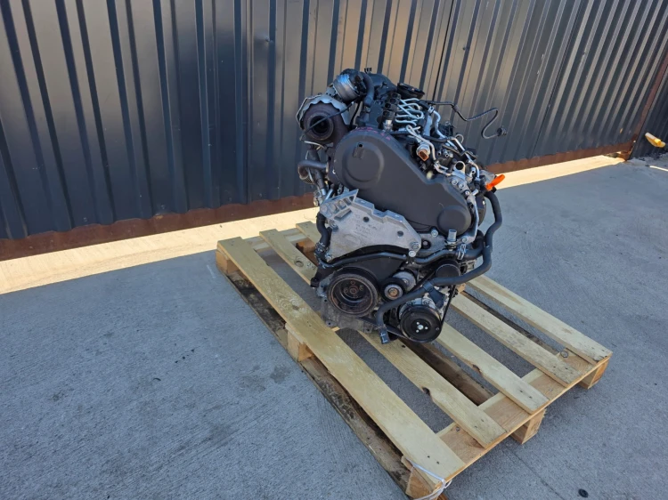 SILNIK KOMPLETNY AUDI VW SEAT SKODA 1.6 TDI CAY CAYB 144655KM ORYGINAŁ !!!