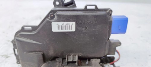 ZAMEK DRZWI PRAWY PRZÓD AUDI A3 A8 4E1837016