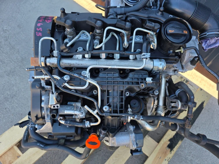 SILNIK KOMPLETNY AUDI VW SEAT SKODA 1.6 TDI CAY CAYB 144655KM ORYGINAŁ !!!