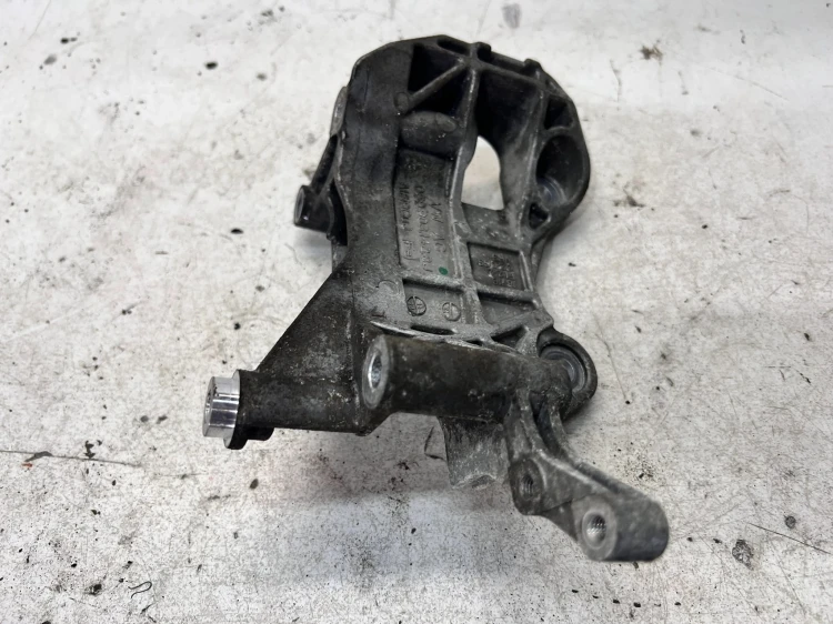 ŁAPA ALTERNATORA AUDI A6 A7 A8 3.0TDI 059903143BJ
