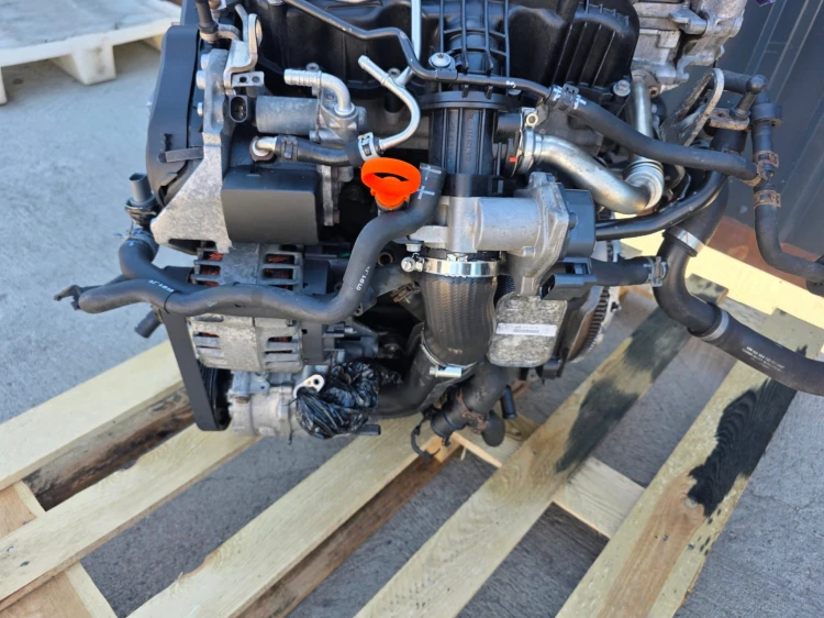 SILNIK KOMPLETNY AUDI VW SEAT SKODA 1.6 TDI CAY CAYB 144655KM ORYGINAŁ !!!