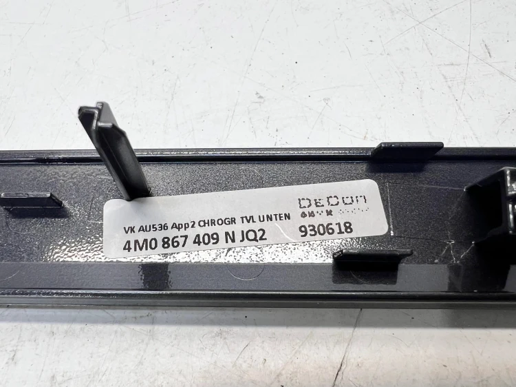 DEKOR DRZWI LEWY PRZÓD AUDI Q7 4M 4M0867409N JQ2