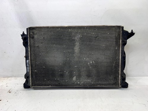 CHŁODNICA WODY AUDI A4 B7 1.9 TDI 8E0121251A